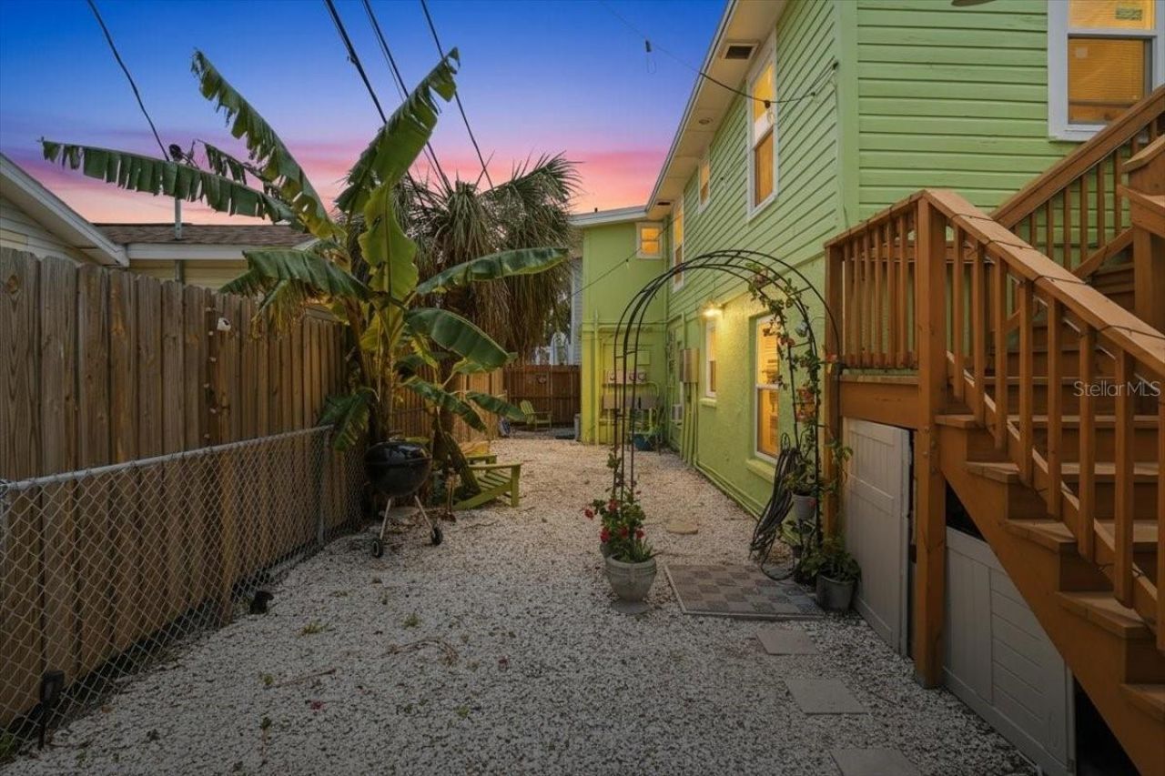 130 86th Terrace, Treasure Island, FL 33706 Photo