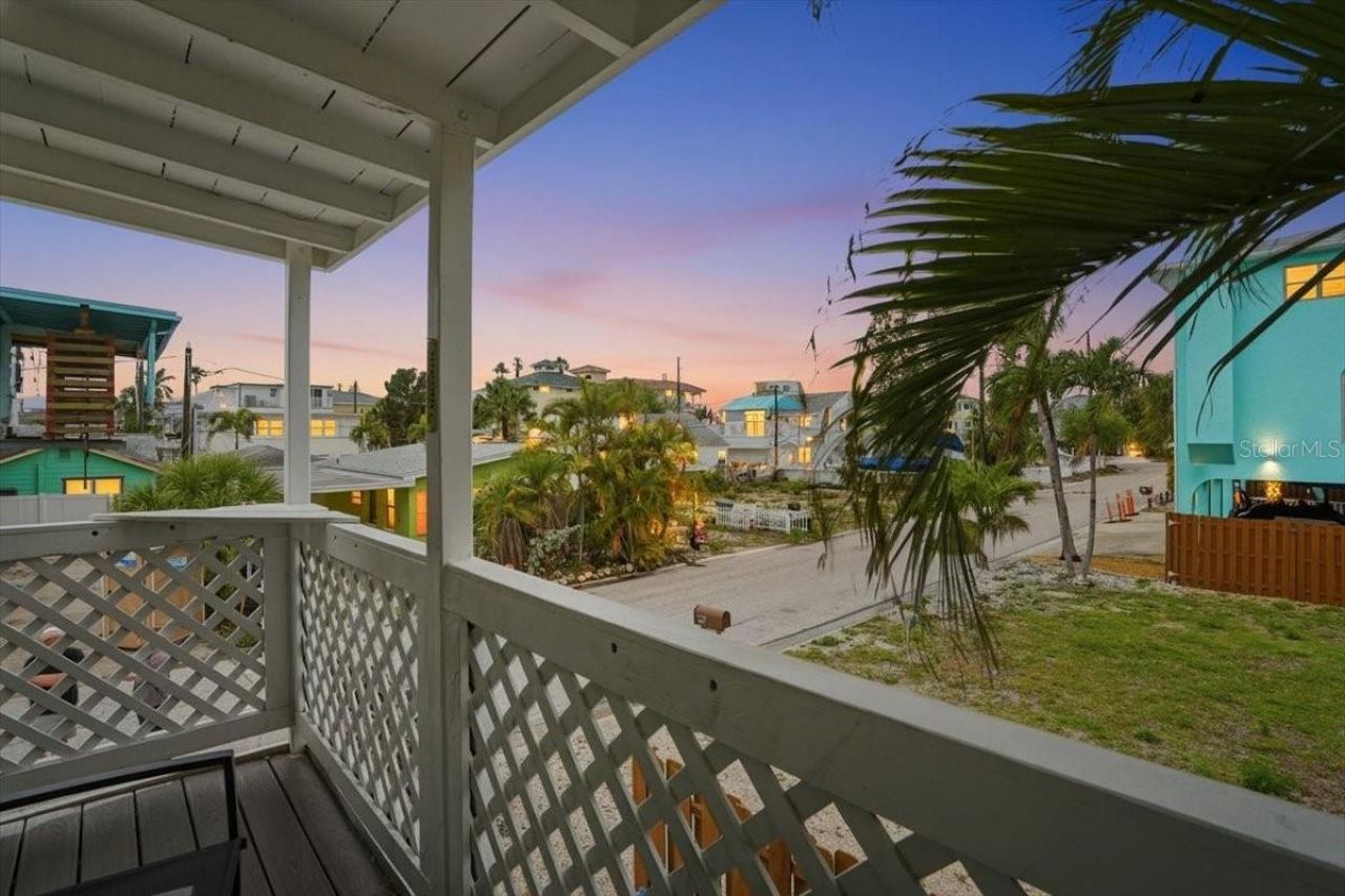 130 86th Terrace, Treasure Island, FL 33706 Photo