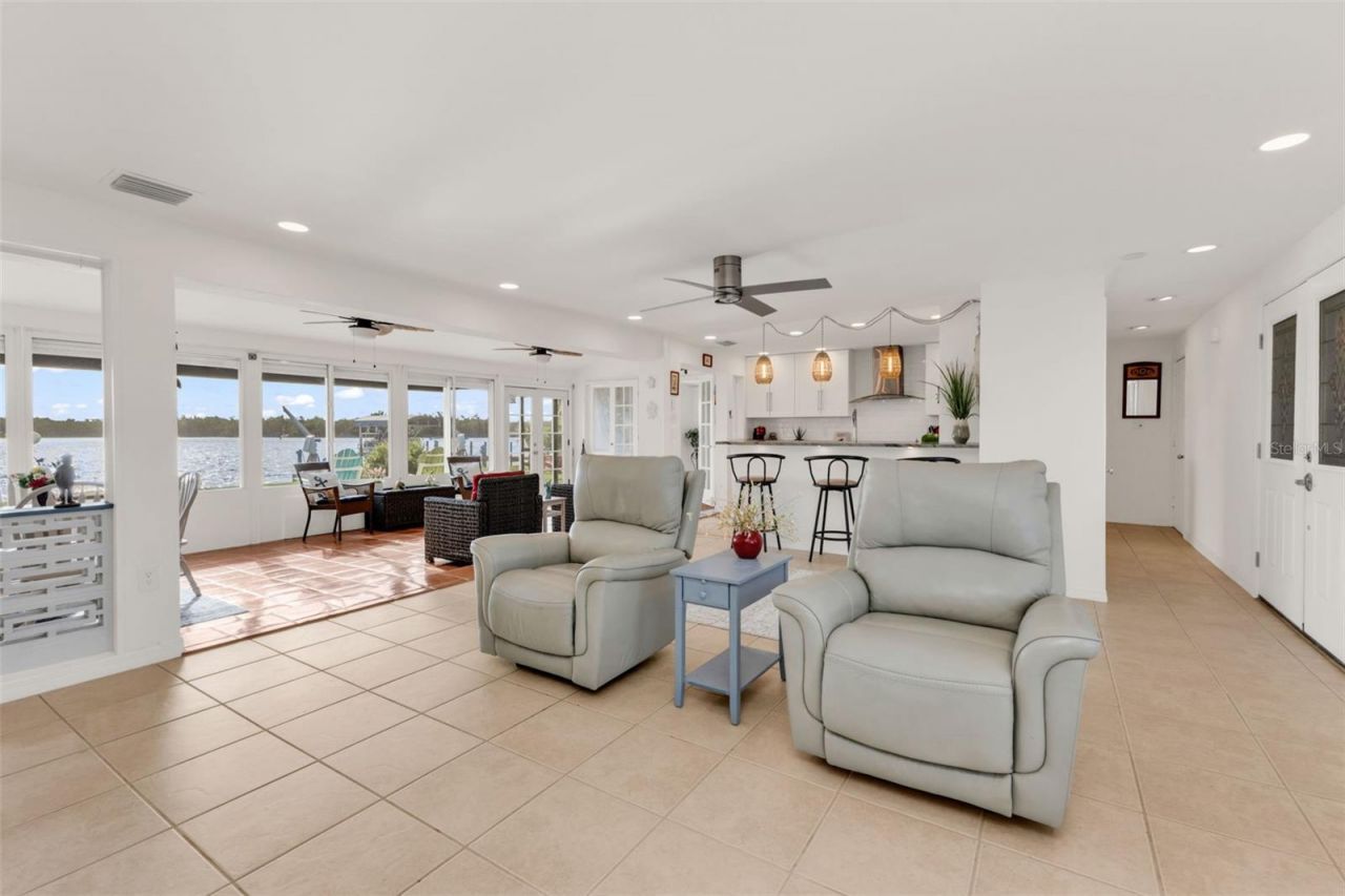 2308 Harbour Drive, Punta Gorda, FL 33983 Photo