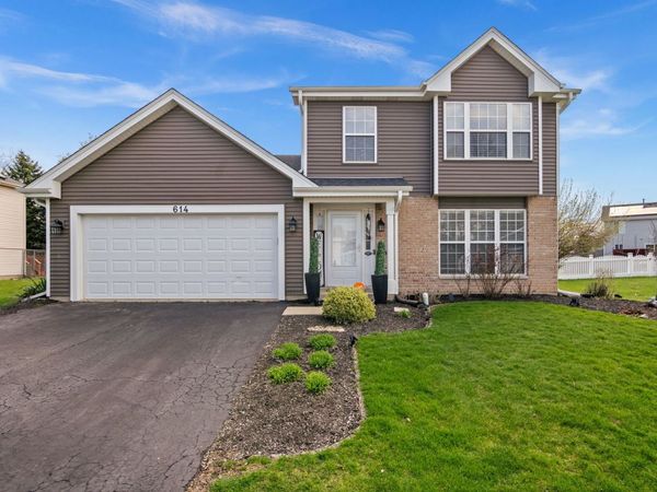 614 Buckboard Road, Bolingbrook, IL 60490