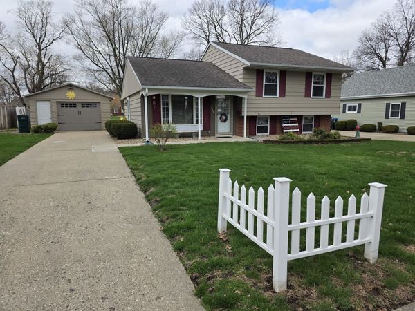 610 10th Avenue , Rock Falls, IL 61071