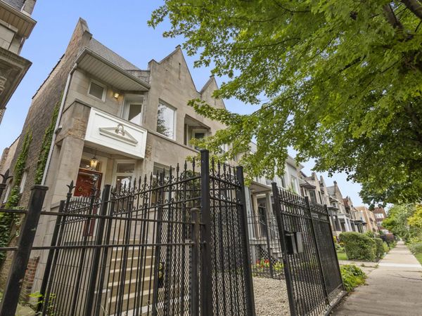 6505 S WOODLAWN Avenue, Chicago, IL 60637