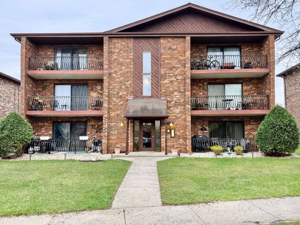 7925 Paxton Avenue , Unit 3B, Tinley Park, IL 60477