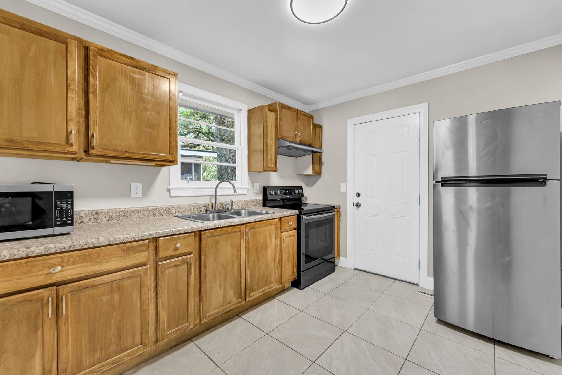 5622 Meadow Avenue Photo 11