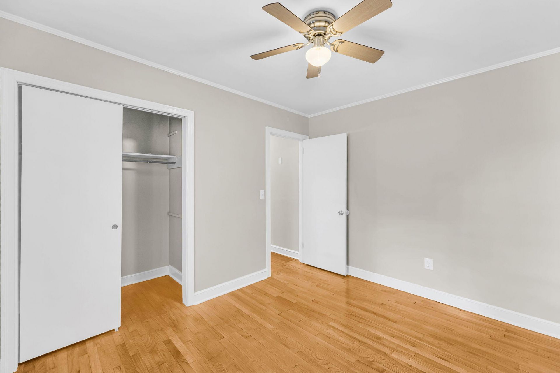 5622 Meadow Avenue Photo 14