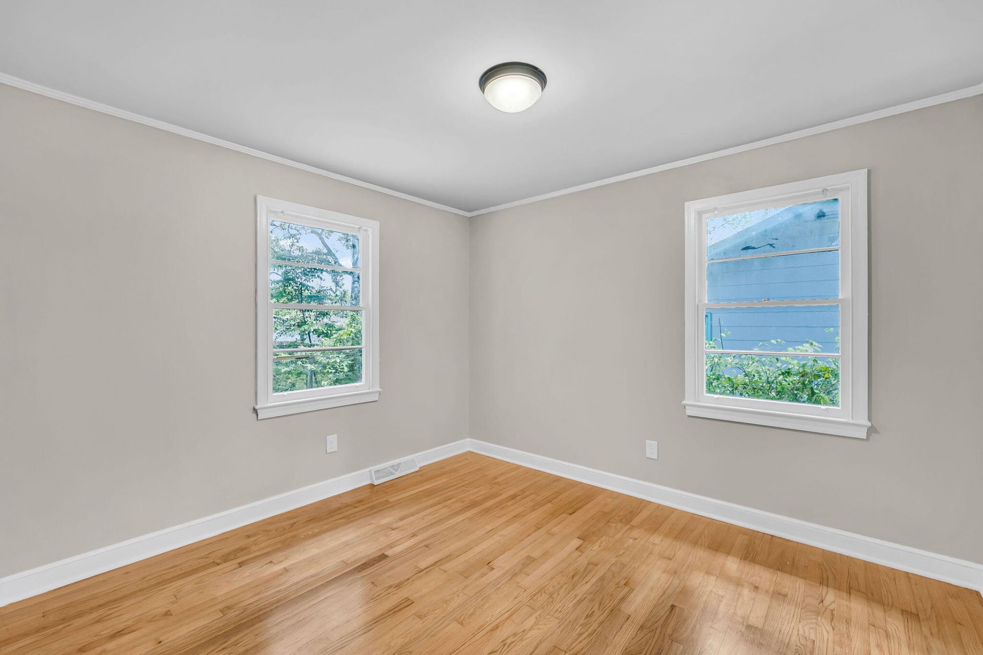 5622 Meadow Avenue Photo 15