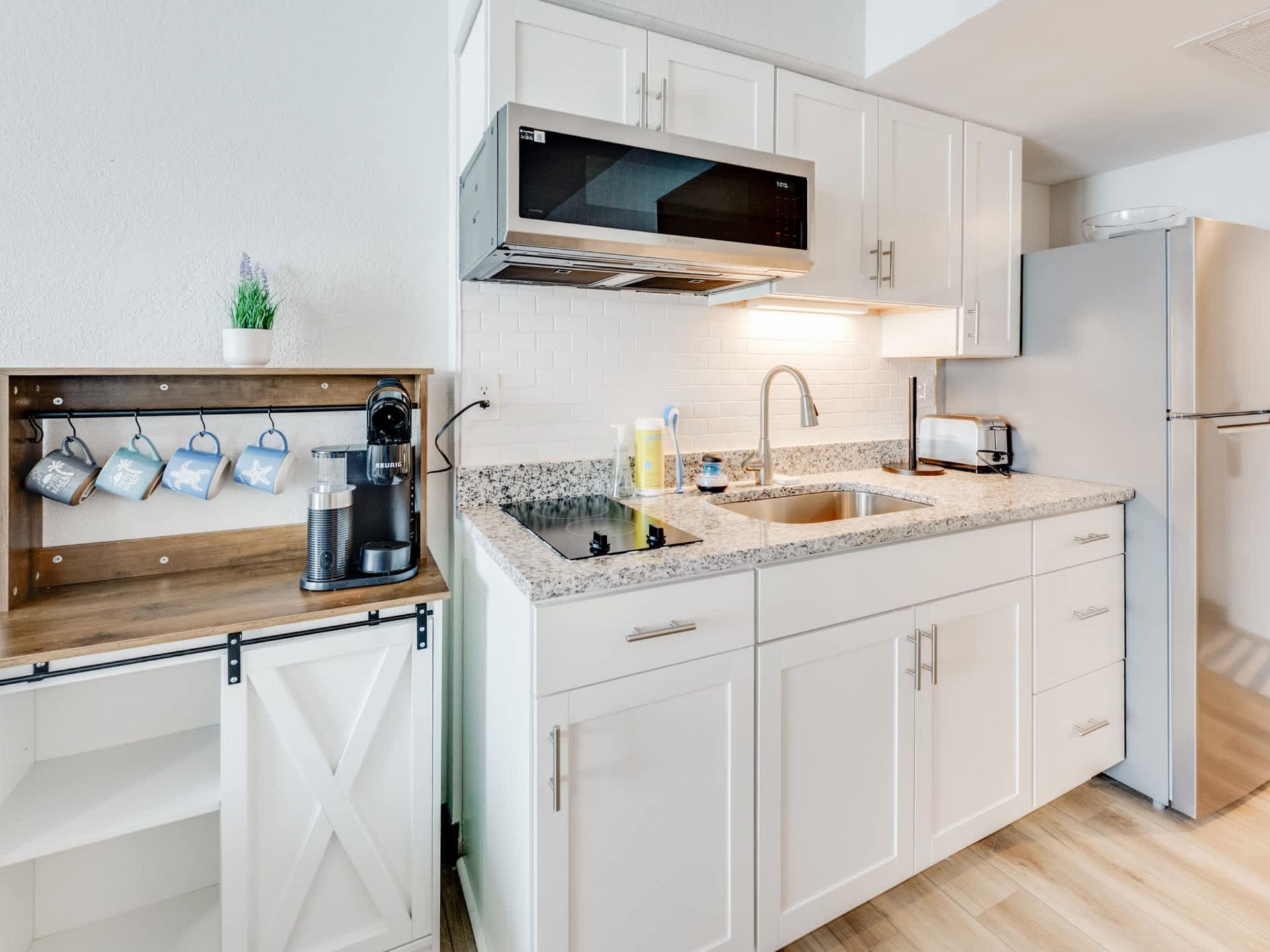 1304 N Ocean Blvd.  Photo 5