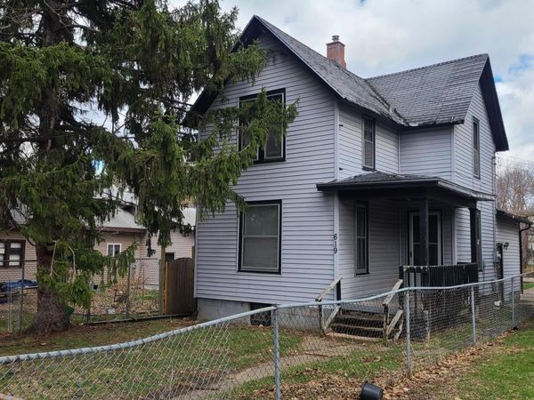 619 woodlawn, ROCKFORD, IL 61103