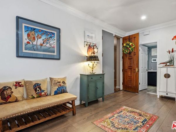 11815 Dorothy Street, Unit 3, Los Angeles, CA 90049