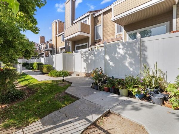 1941 Glenoaks, Unit 190, San Fernando, CA 91340