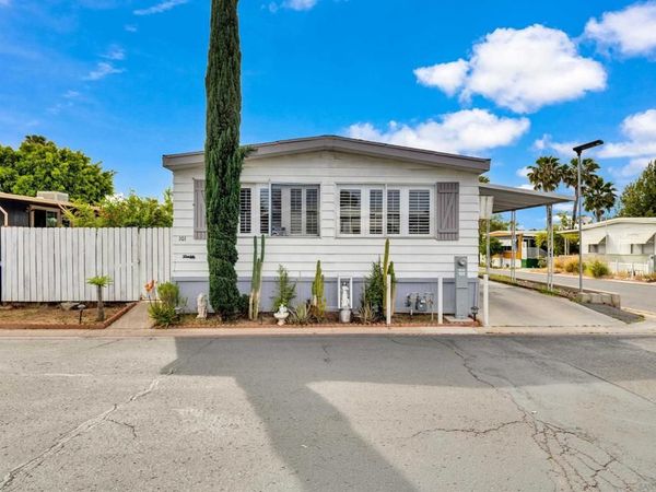 400 Greenfield Dr, Unit SPC 101, El Cajon, CA 92021