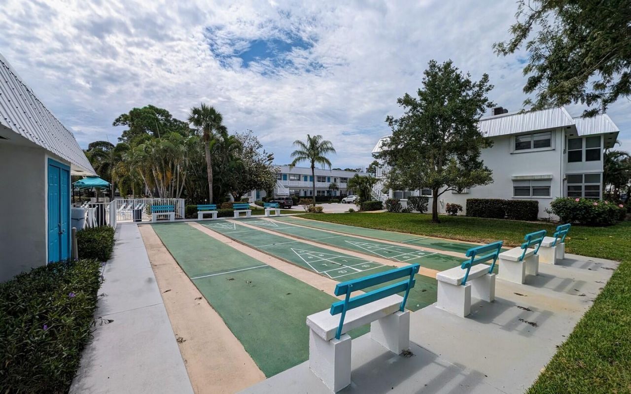 2929 SE Ocean Boulevard, Unit 111-2, Stuart, FL 34996 Photo