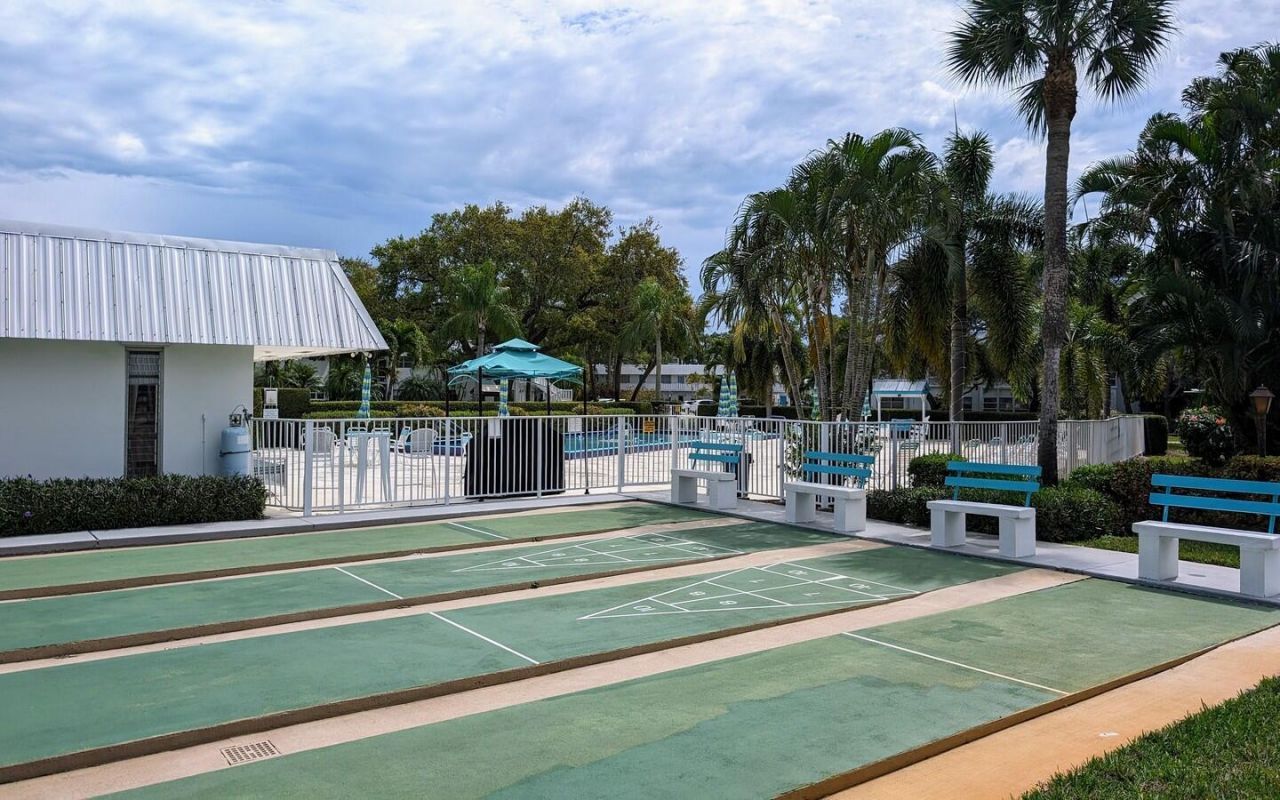 2929 SE Ocean Boulevard, Unit 111-2, Stuart, FL 34996 Photo