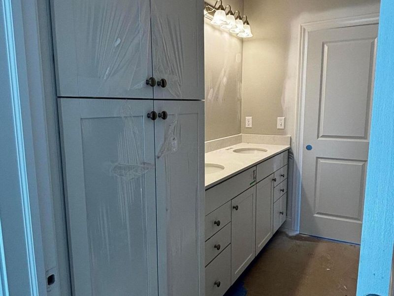 5486 Scotch Woods Drive , Grove City, OH 43123 Photo 17