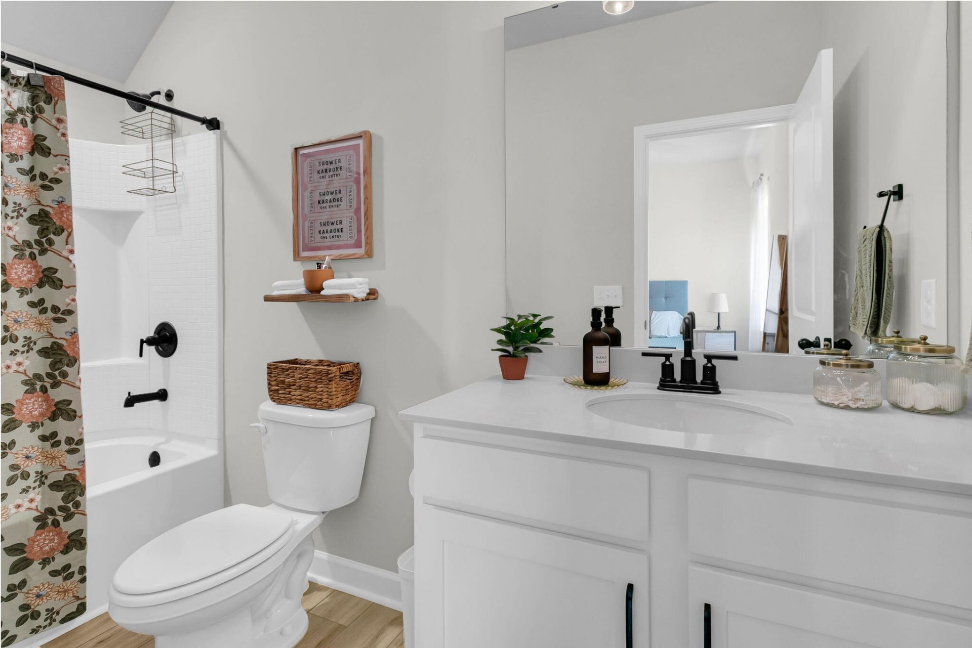 259 Lucca Drive Photo 6