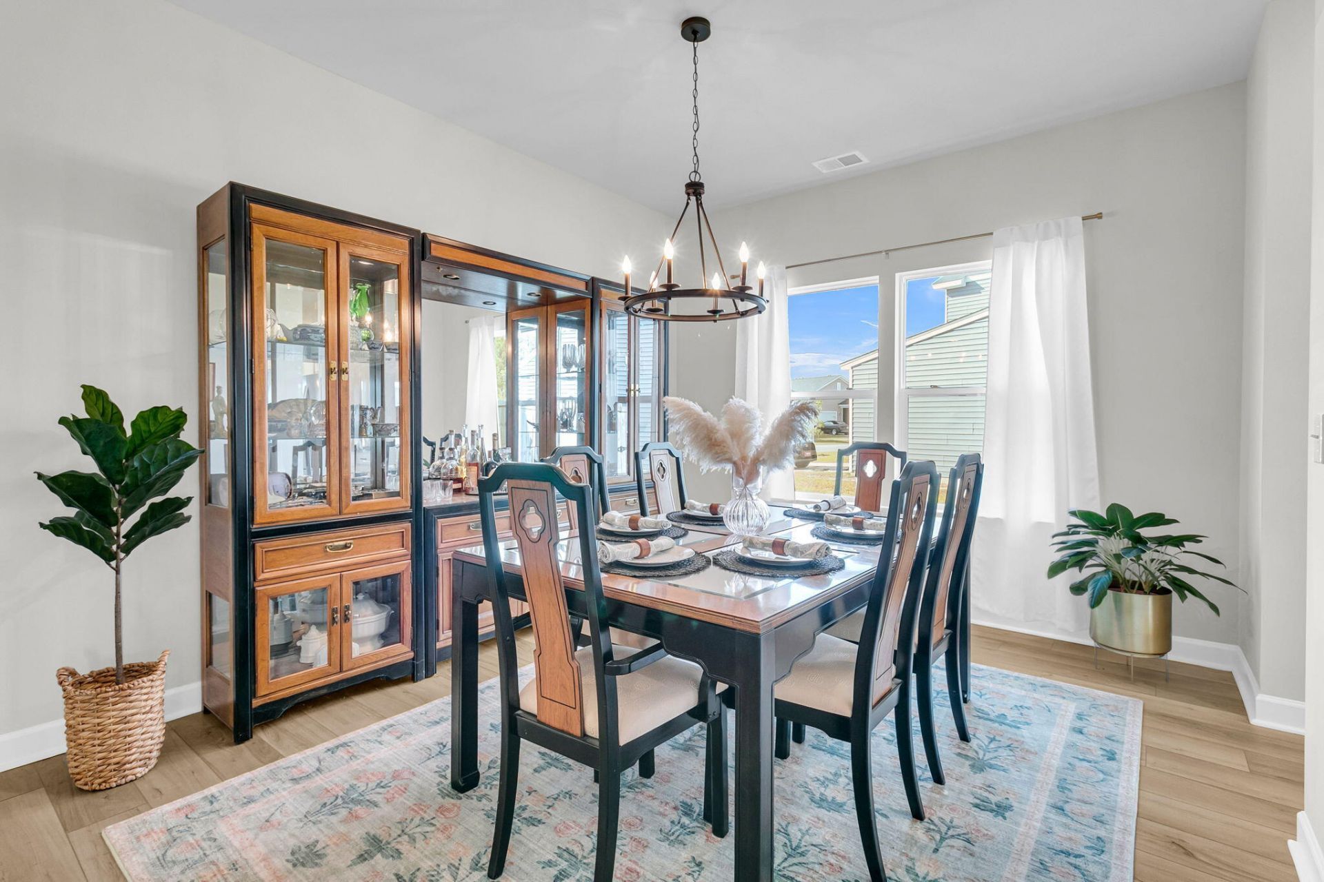 259 Lucca Drive Photo 7