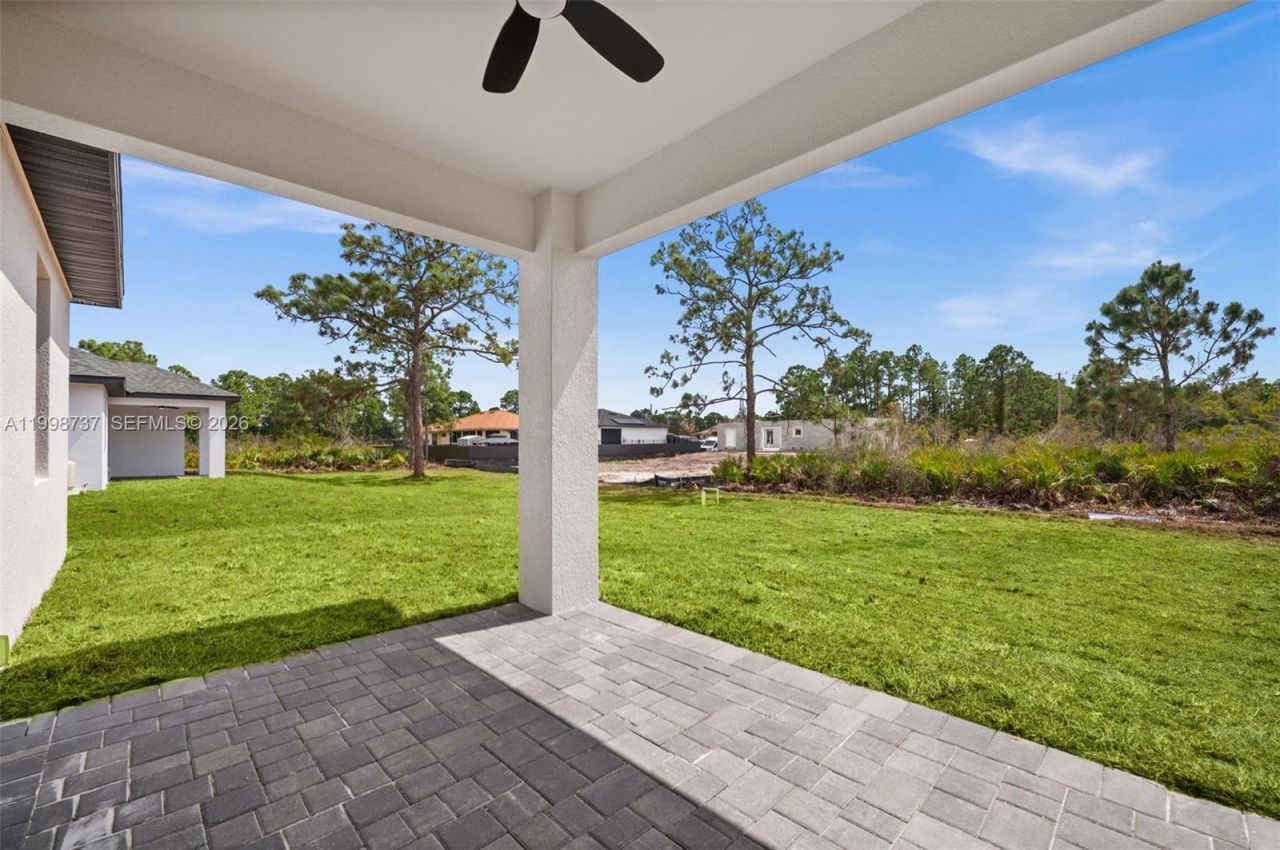 936 Bolivia Dr, Lehigh Acres, FL 33974 Photo