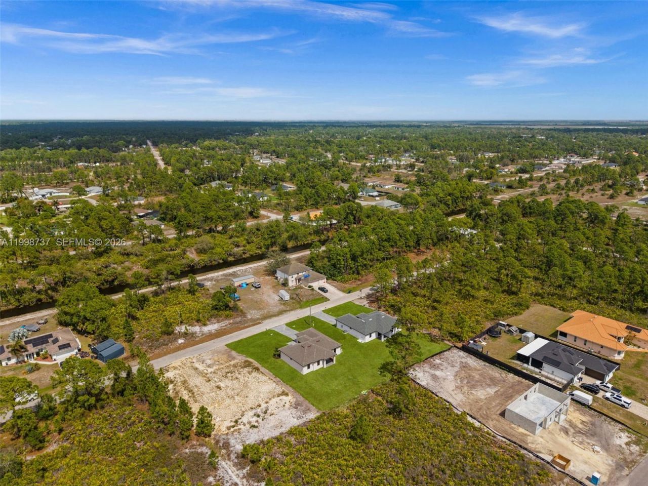 936 Bolivia Dr, Lehigh Acres, FL 33974 Photo