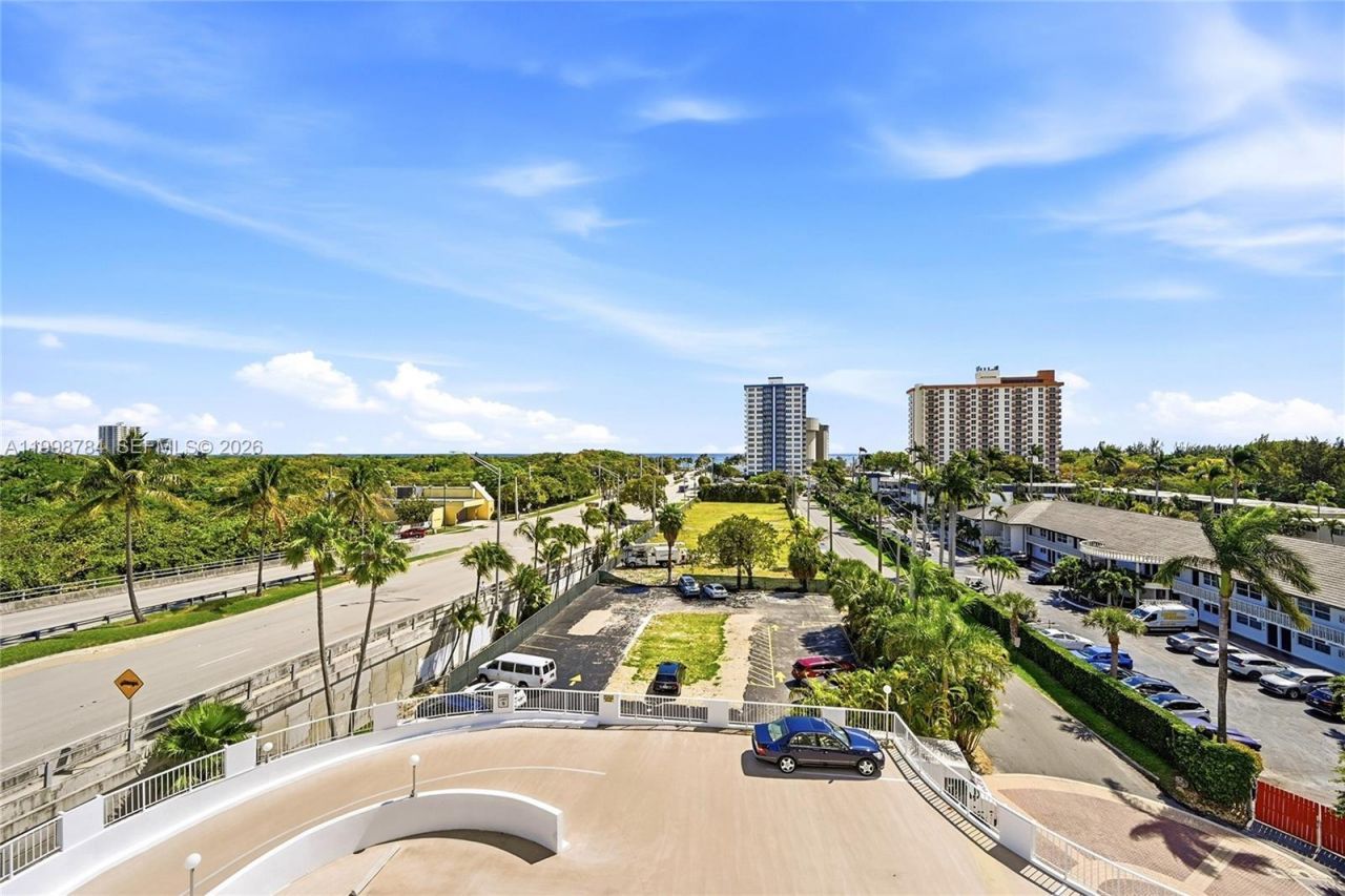 2800 E Sunrise Blvd, Unit 7F, Fort Lauderdale, FL 33304 Photo