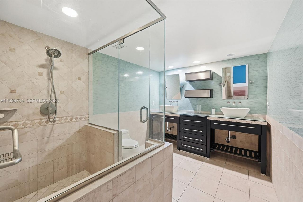 2800 E Sunrise Blvd, Unit 7F, Fort Lauderdale, FL 33304 Photo