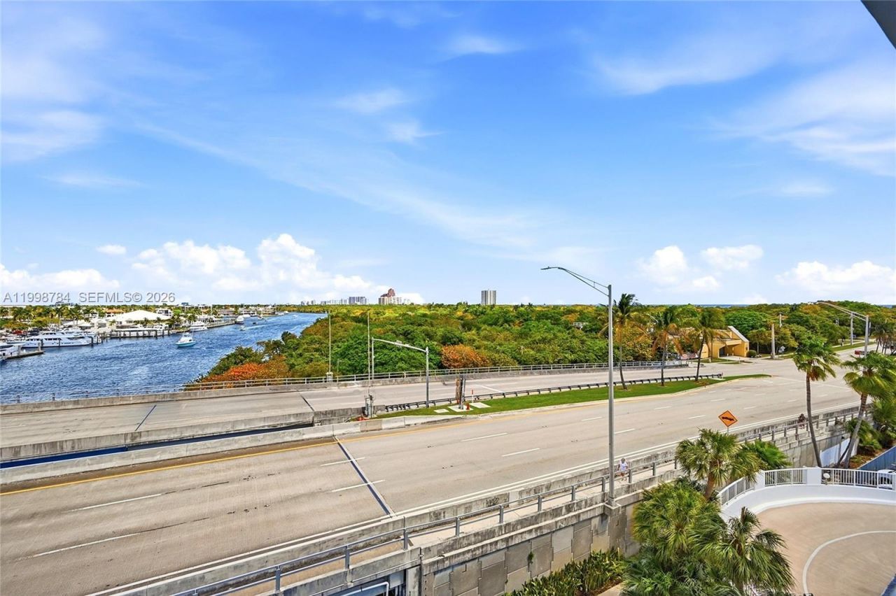 2800 E Sunrise Blvd, Unit 7F, Fort Lauderdale, FL 33304 Photo