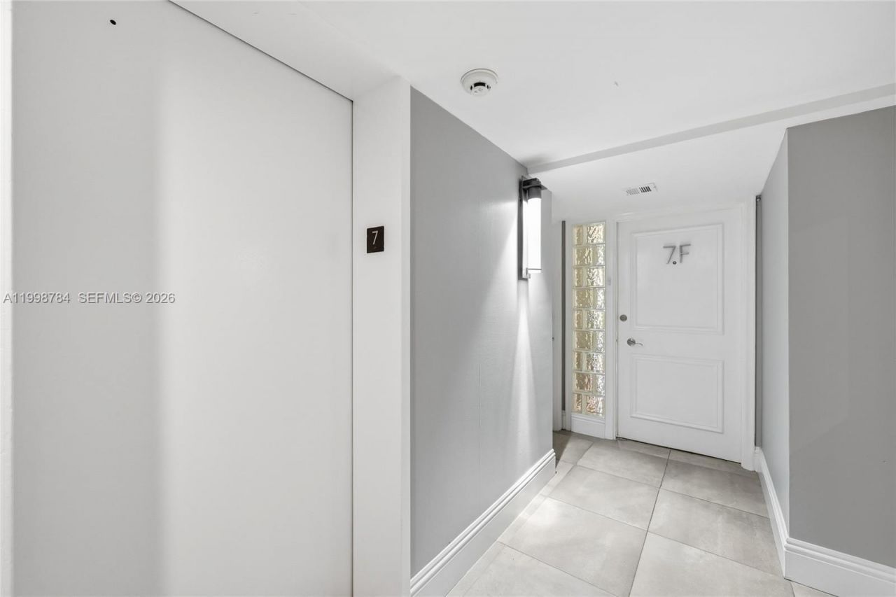 2800 E Sunrise Blvd, Unit 7F, Fort Lauderdale, FL 33304 Photo