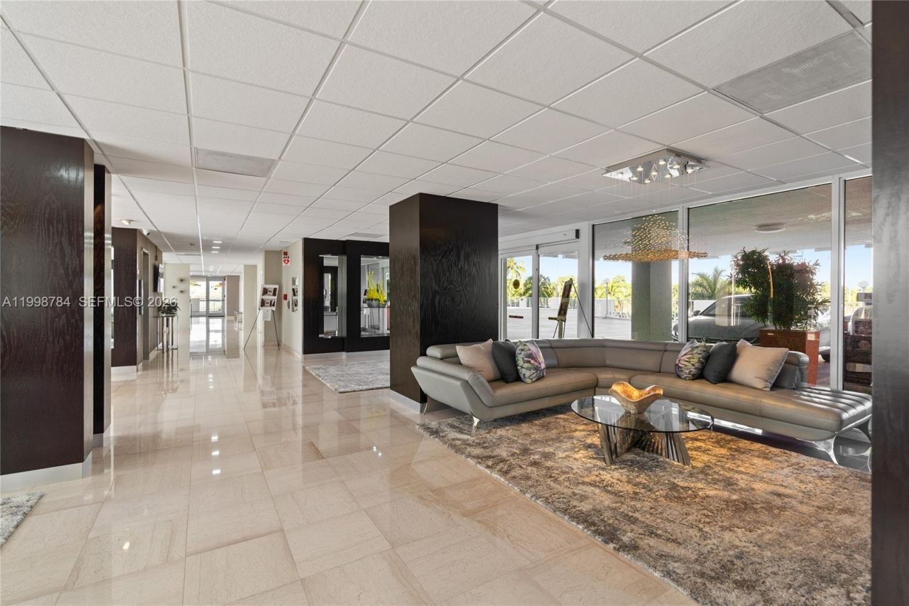 2800 E Sunrise Blvd, Unit 7F, Fort Lauderdale, FL 33304 Photo
