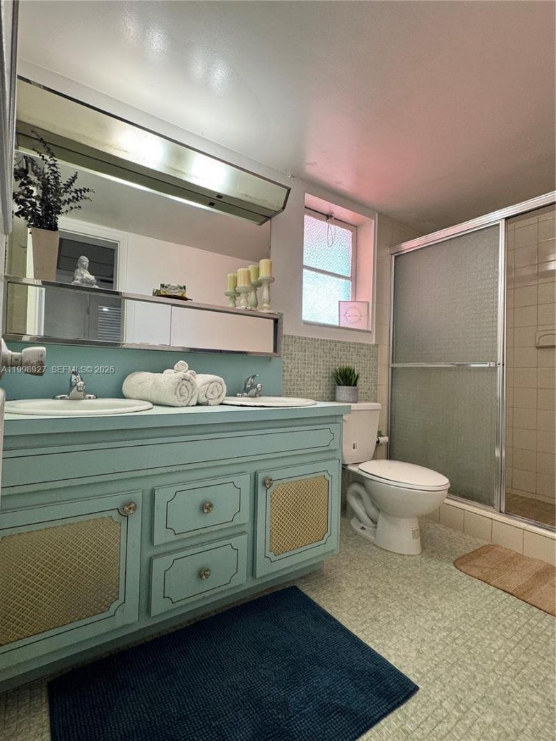 18707 NE 14th Ave, Unit 733, Miami, FL 33179 Photo