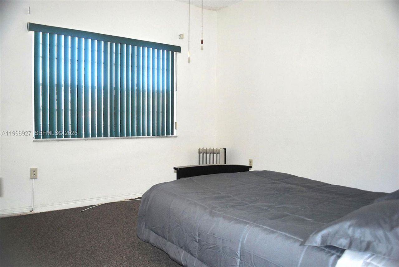 18707 NE 14th Ave, Unit 733, Miami, FL 33179 Photo