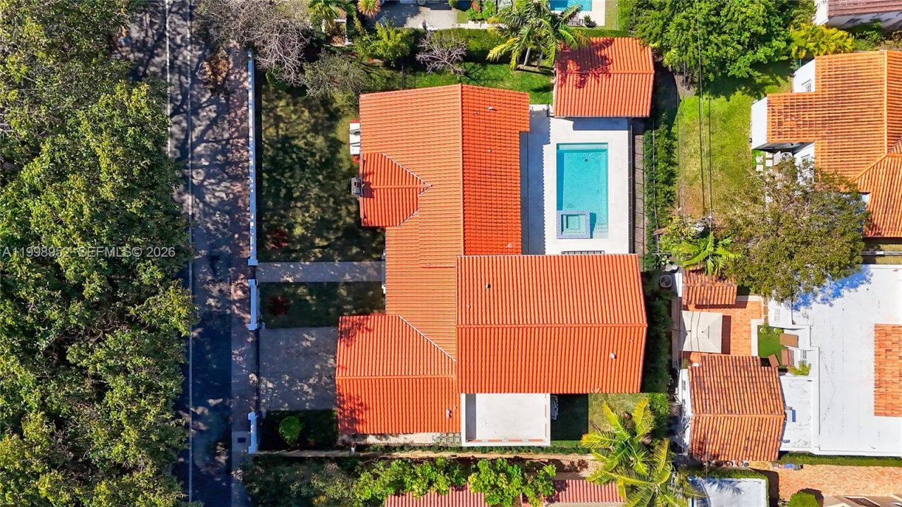 519 Alhambra Cir, Coral Gables, FL 33134 Photo