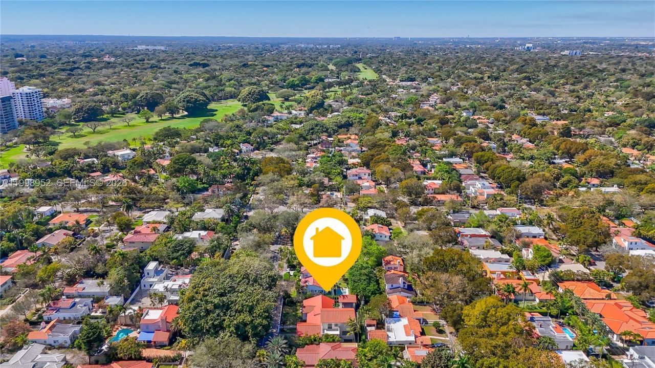 519 Alhambra Cir, Coral Gables, FL 33134 Photo