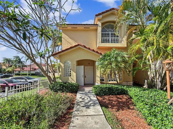 21553 SW 87th Ct , Unit 102, Cutler Bay, FL 33189