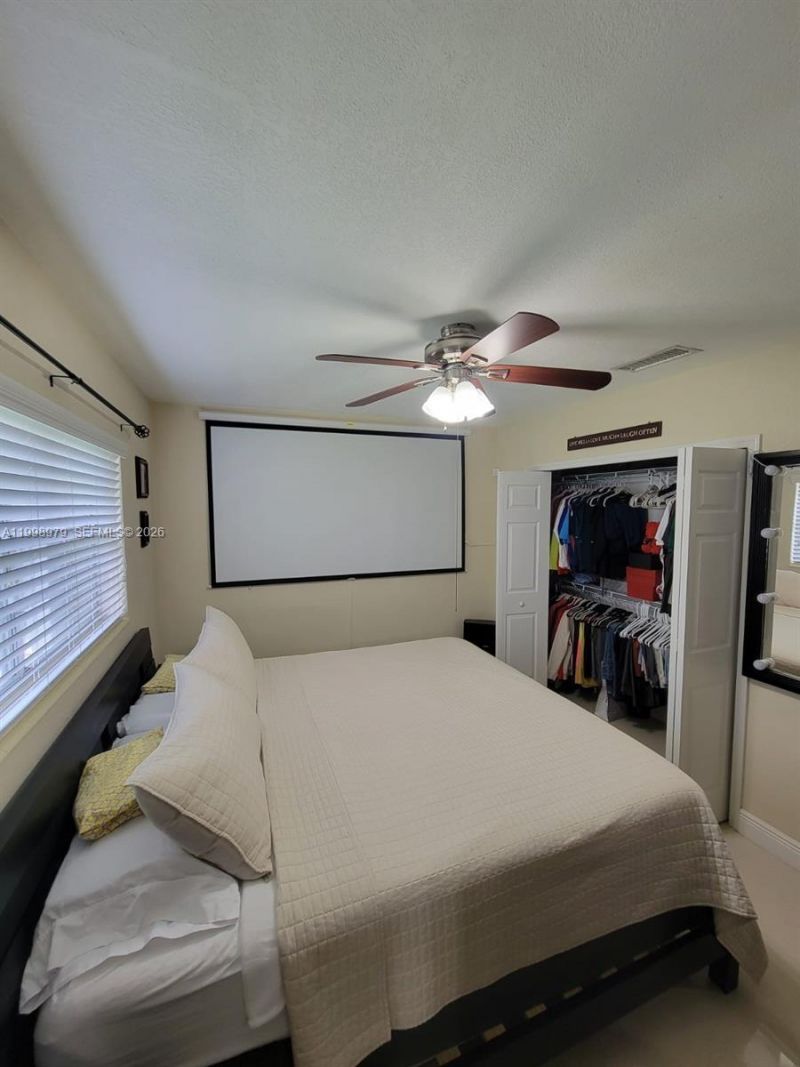 8245 SW 43rd St, Miami, FL 33155 Photo