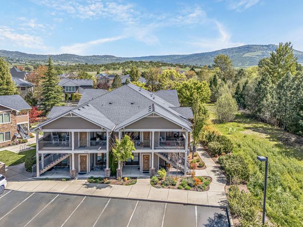 1281 Ashford Way, Unit 6, Medford, OR 97504