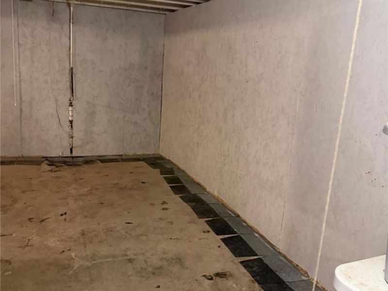 2901 E 102nd Street, Cleveland, OH 44104 Photo 14