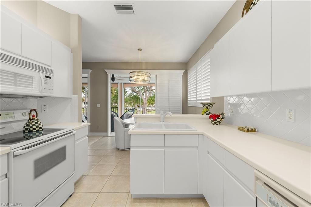 3491 Ballybridge Cir, Unit 203, Bonita Springs, FL 34134 Photo