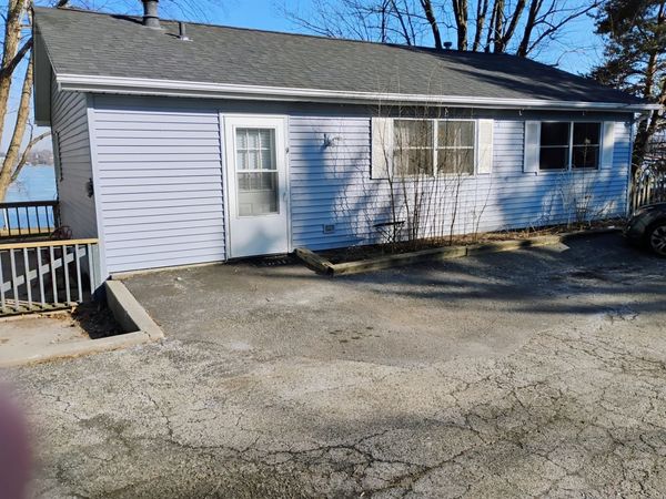 152 North Avenue , Unit 9, Wauconda, IL 60084