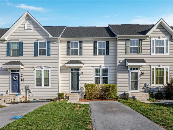 195 ONTARIO DRIVE, FALLING WATERS, WV 25419