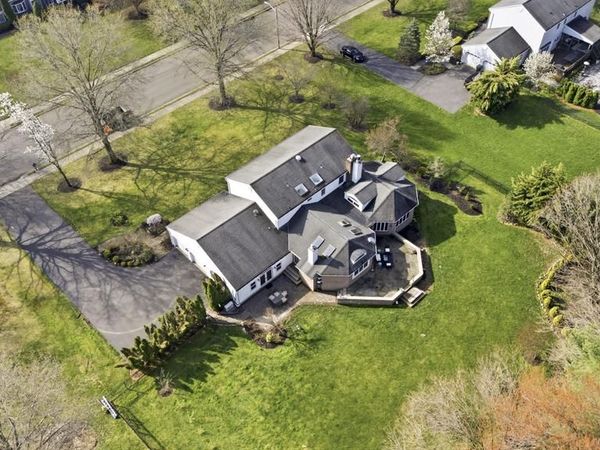 7 MONROE PLACE , CRANBURY, NJ 08512