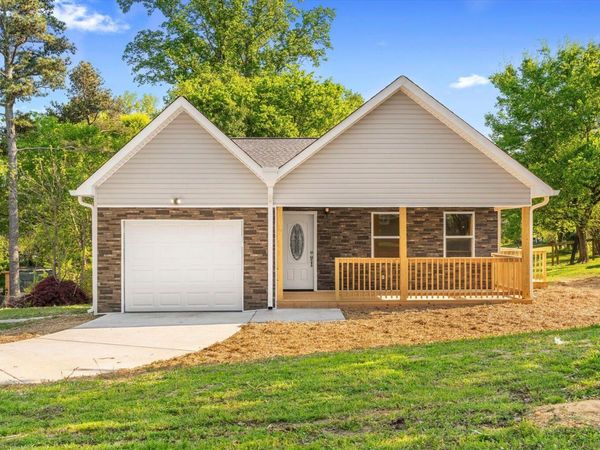 6 Catherine Street, Rossville, GA 30741