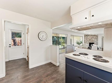 6001 S Land Park Dr, Sacramento, CA 95822 Photo