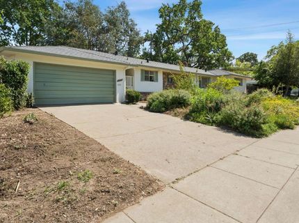 6001 S Land Park Dr, Sacramento, CA 95822 Photo