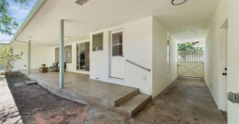 6001 S Land Park Dr, Sacramento, CA 95822 Photo