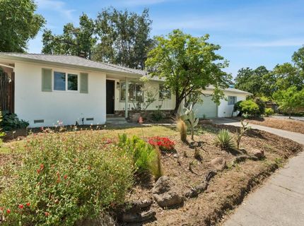 6001 S Land Park Dr, Sacramento, CA 95822 Photo