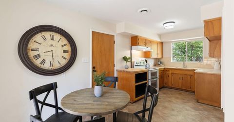 6001 S Land Park Dr, Sacramento, CA 95822 Photo