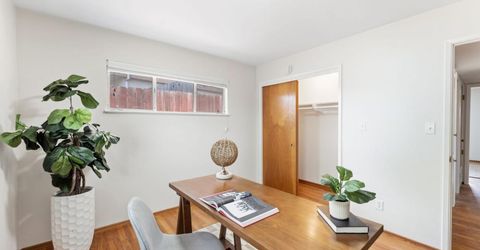 6001 S Land Park Dr, Sacramento, CA 95822 Photo