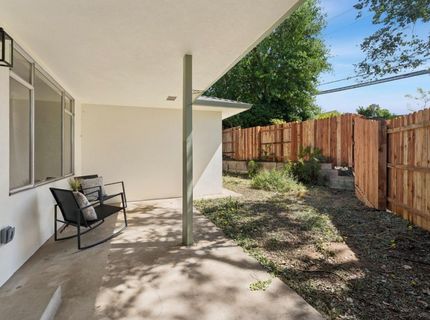 6001 S Land Park Dr, Sacramento, CA 95822 Photo