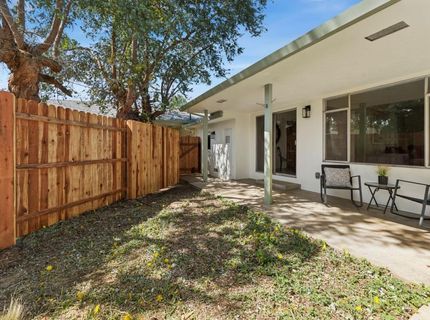 6001 S Land Park Dr, Sacramento, CA 95822 Photo