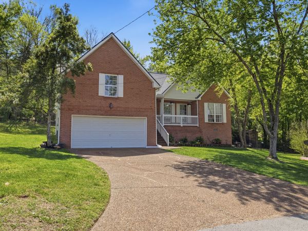 1705 S Bonham Ct , Old Hickory, TN 37138