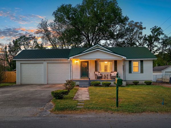 120 Ham St, Tullahoma, TN 37388